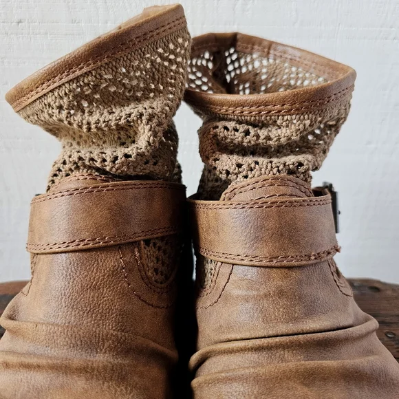 Slouchy moto boot - leather & crochet, Cognac, Women's size 9. - Picture 9 of 10